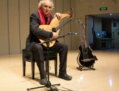 John Doan in concert at Xian China on stage